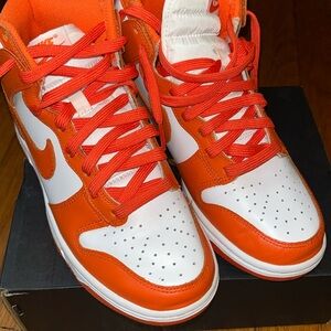 Jordans size 6 excellent condition